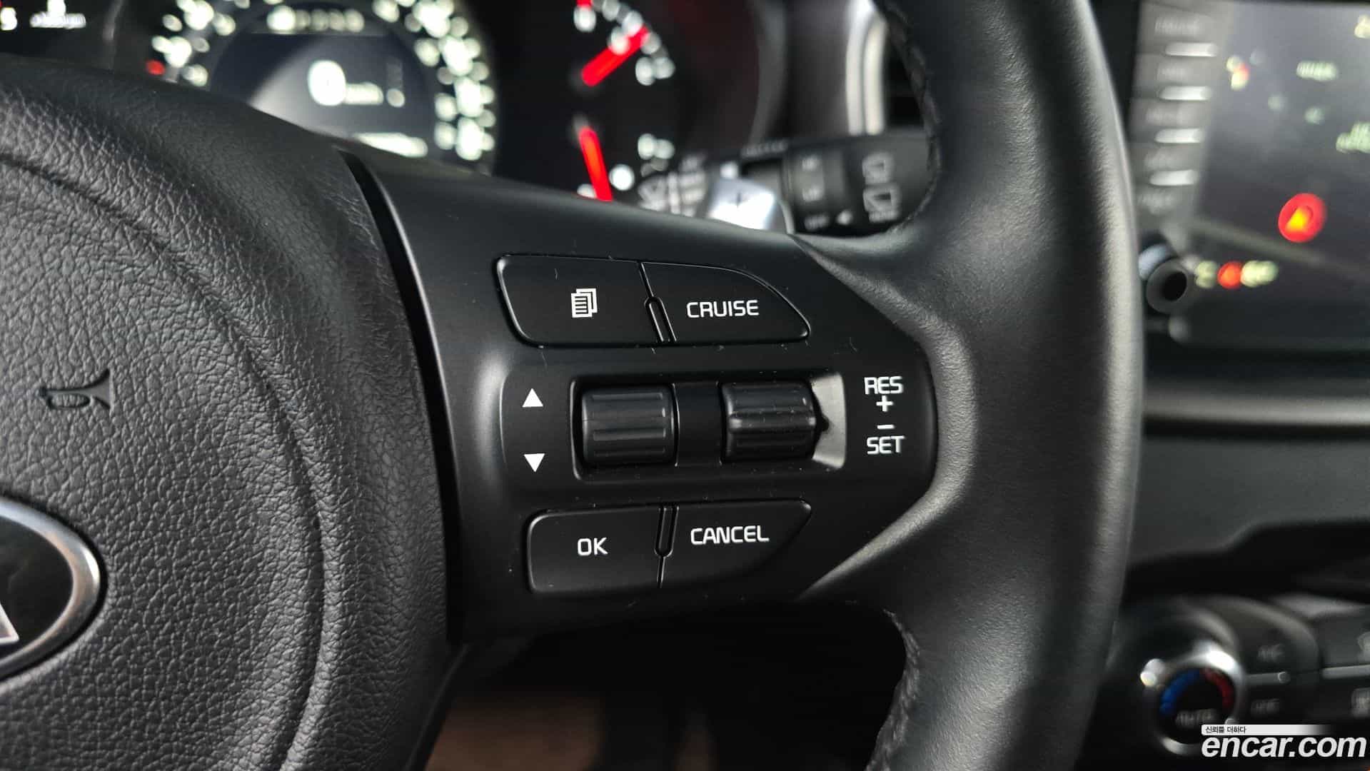 Sorento Kia 2016.2-OPTION-023