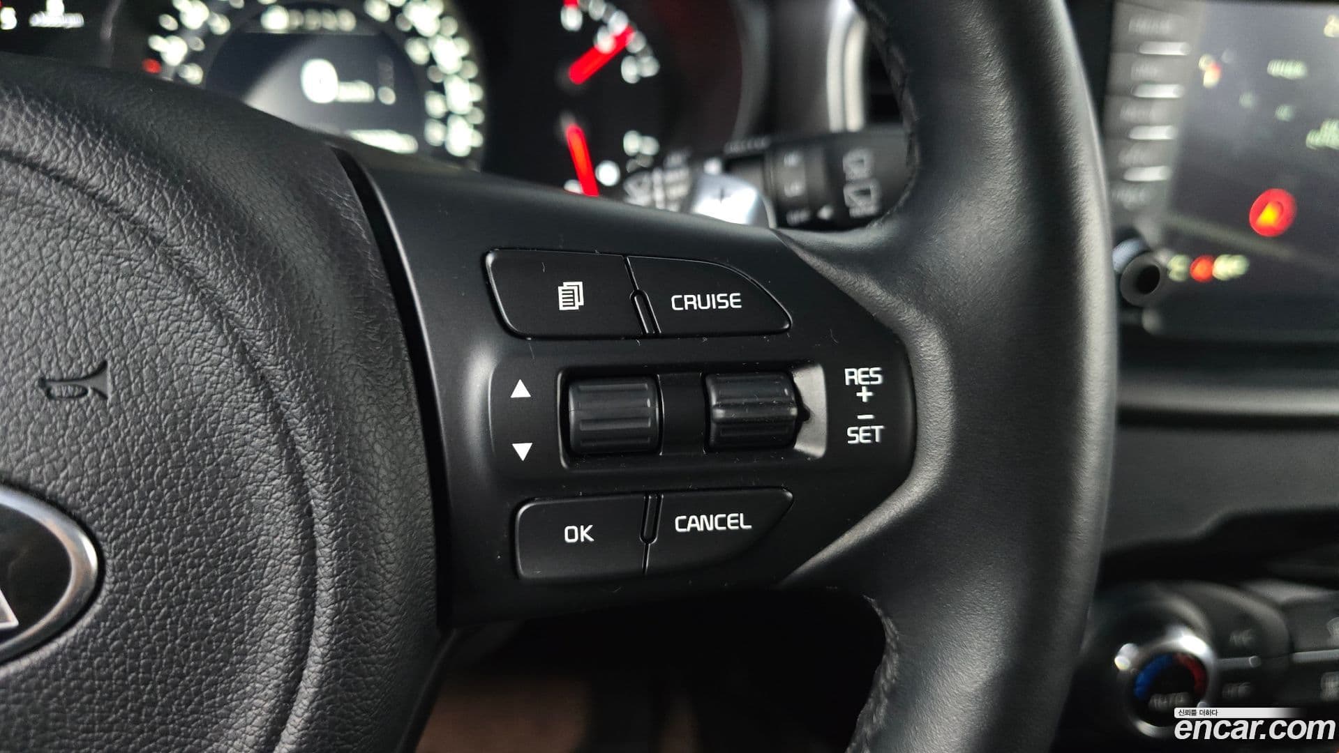 Main__Slider__Photo:Sorento Kia 2016.2-18