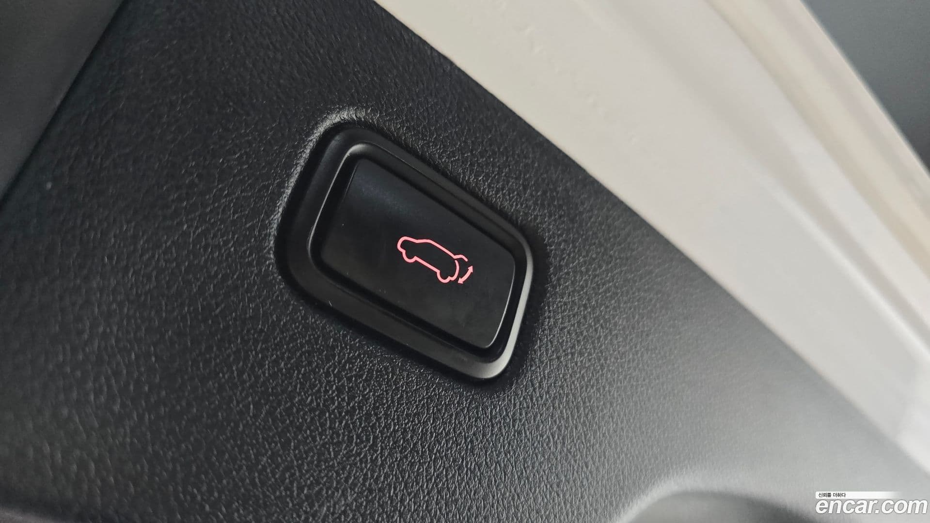 Main__Slider__Photo:Sorento Kia 2016.2-19