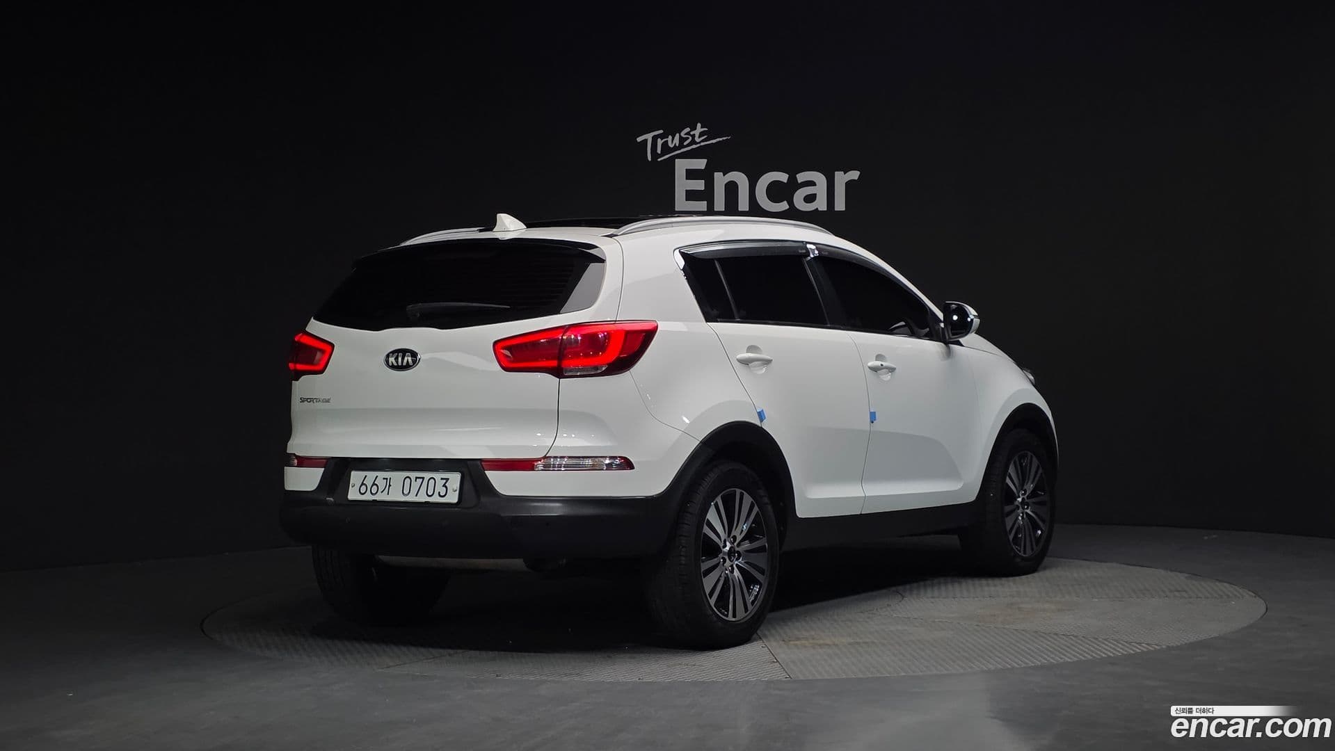 Main__Slider__Photo:Sportage Kia 2015.7-1