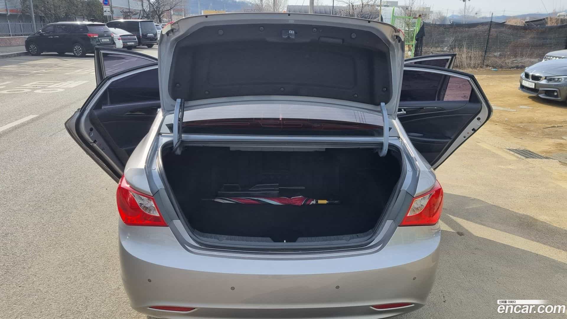 Sonata Hyundai 2010.10-OPTION-016