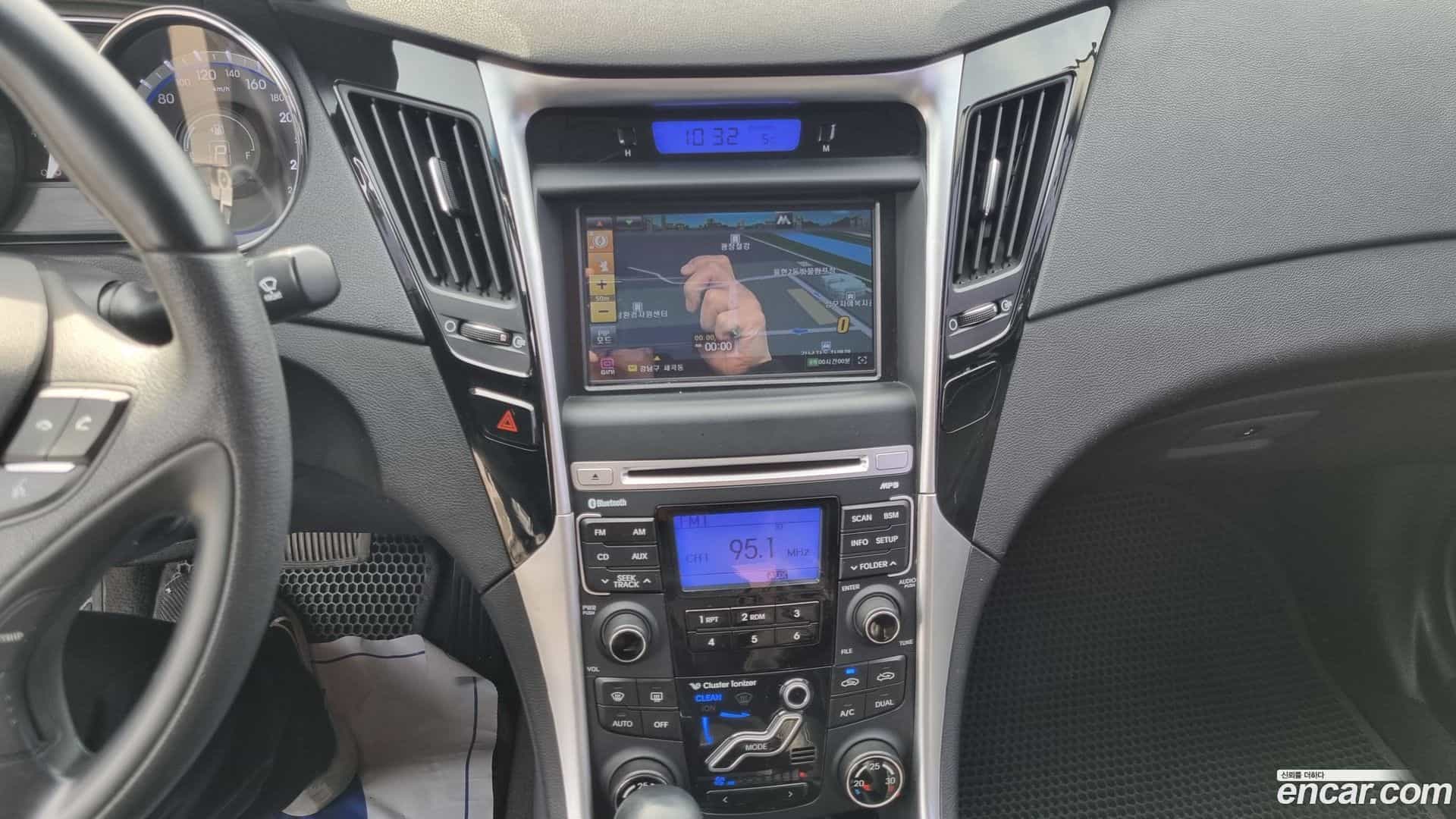 Sonata Hyundai 2010.10-OPTION-018