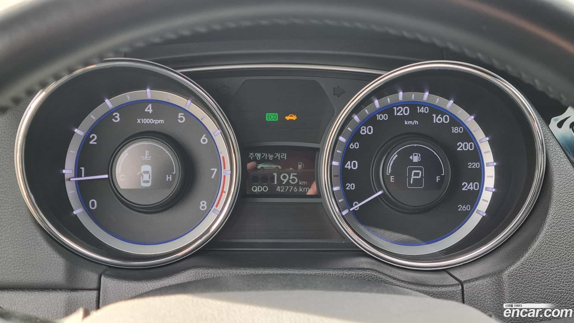 Sonata Hyundai 2010.10-OPTION-021