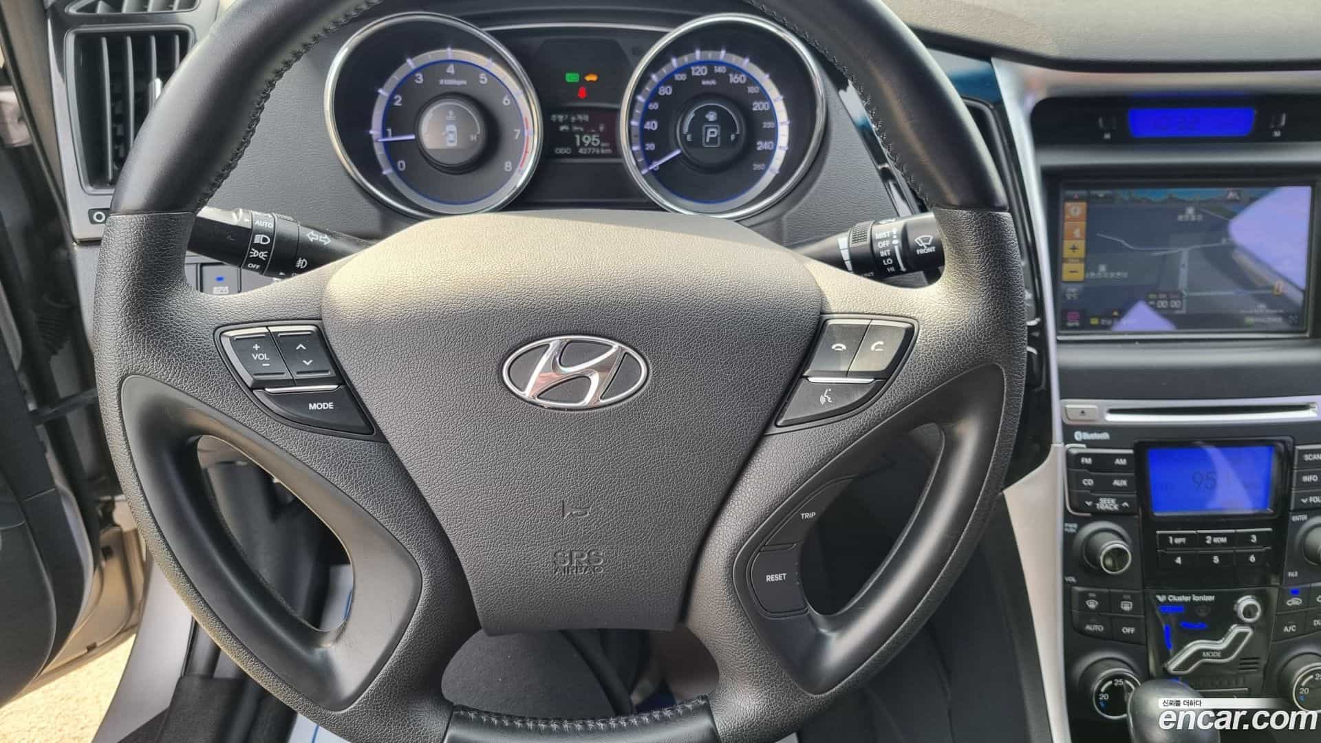 Sonata Hyundai 2010.10-OPTION-022
