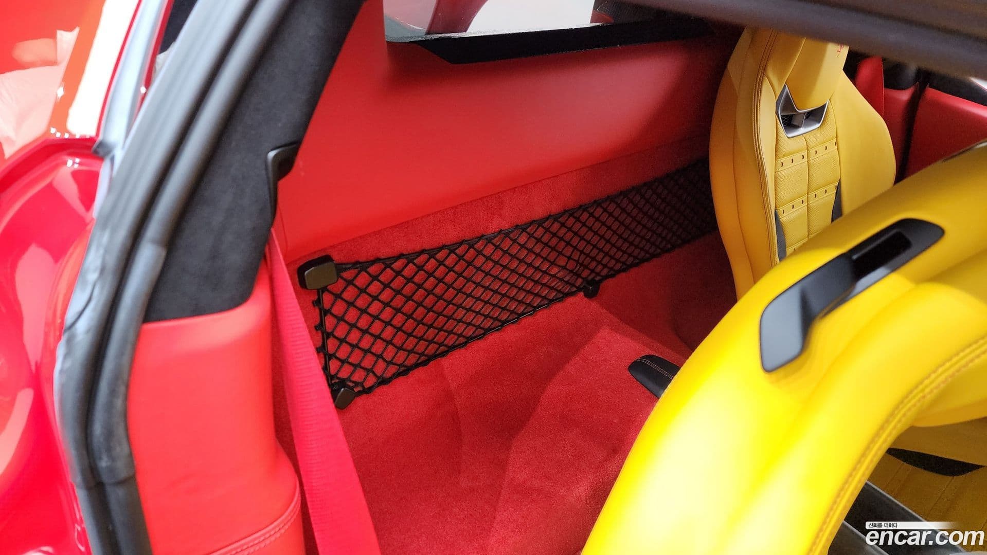 Main__Slider__Photo:296 Ferrari 2023.6-11