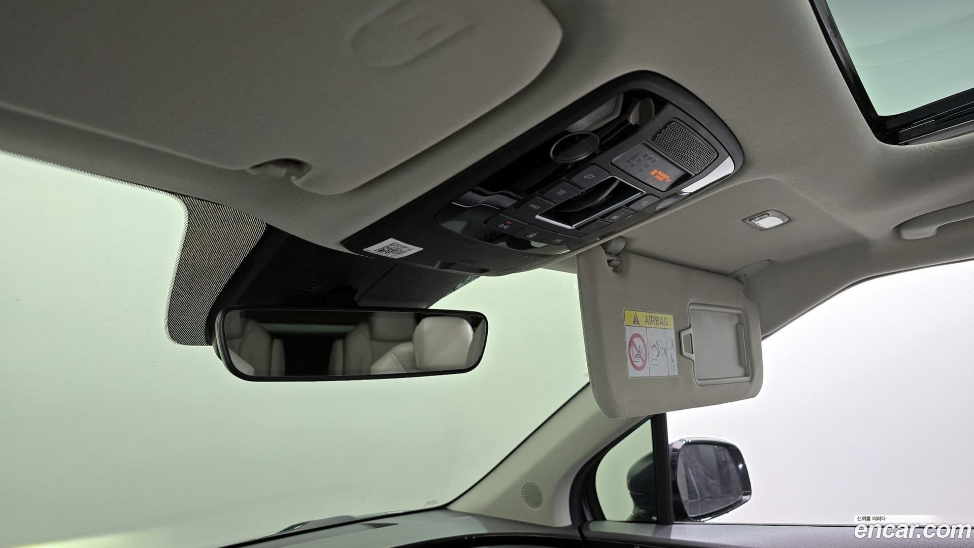 Main__Slider__Photo:Canival Kia 2020.7-16