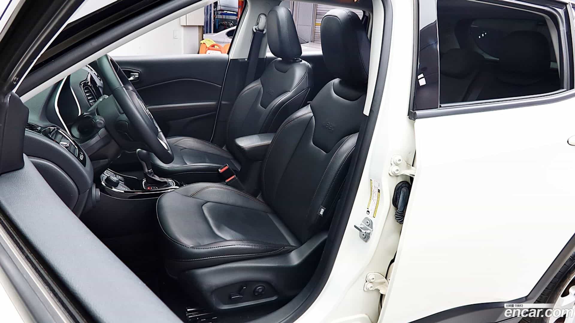 Compass Jeep 2019.2-INNER-008