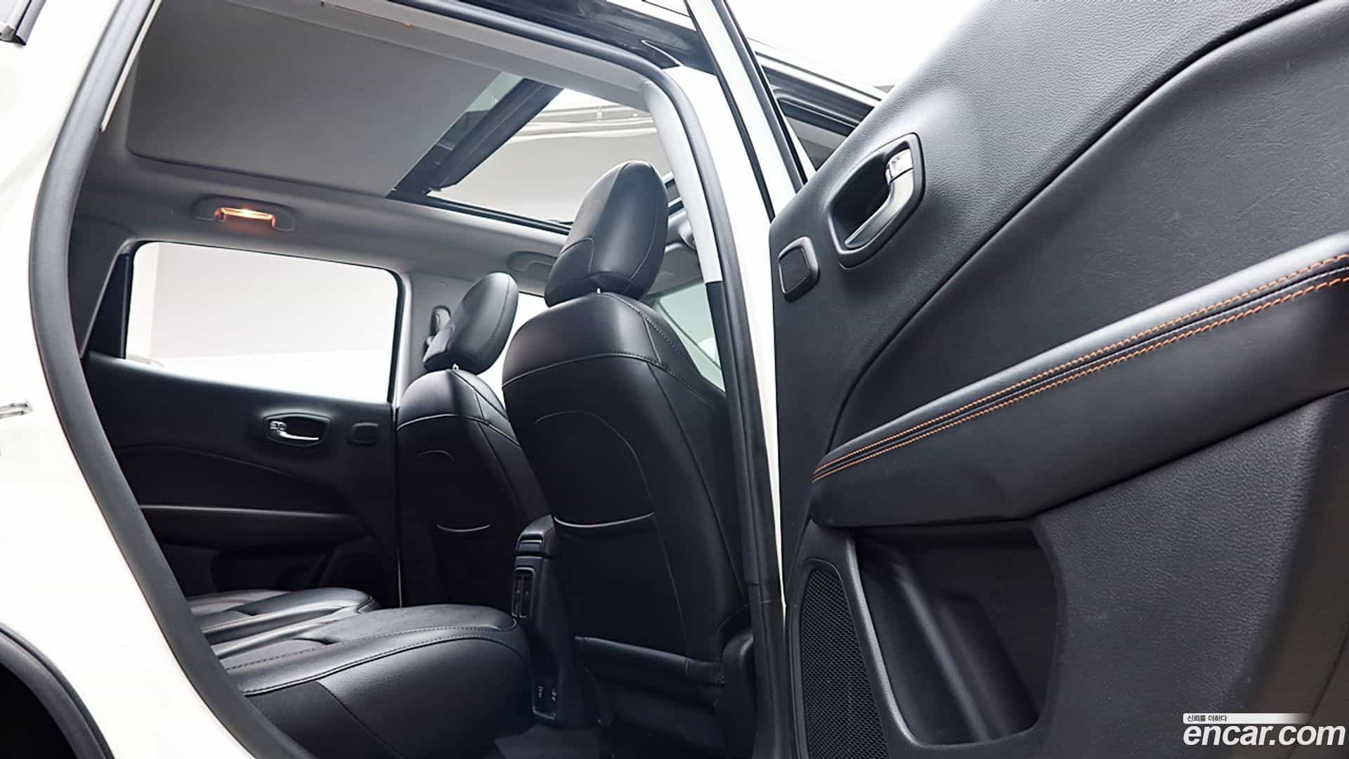 Compass Jeep 2019.2-INNER-010