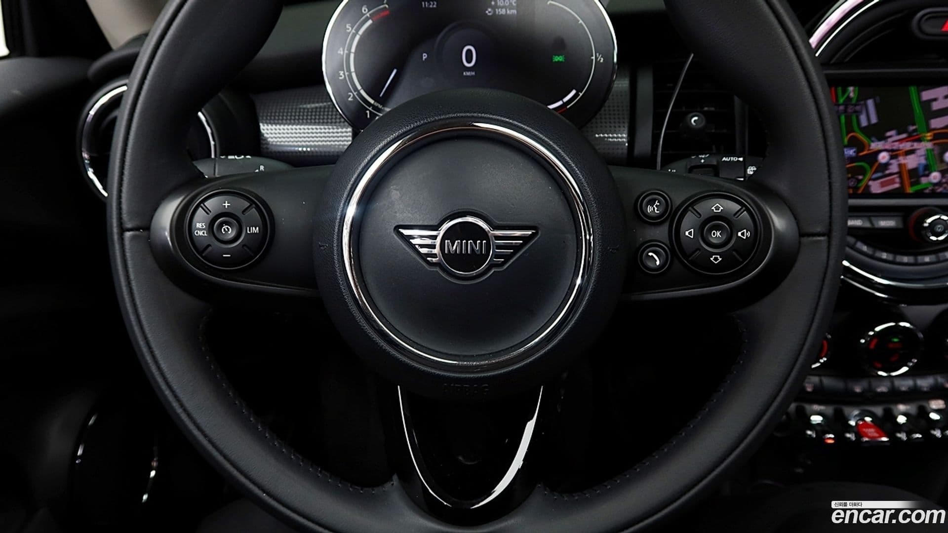 Main__Slider__Photo:Cooper Mini 2021.3-12