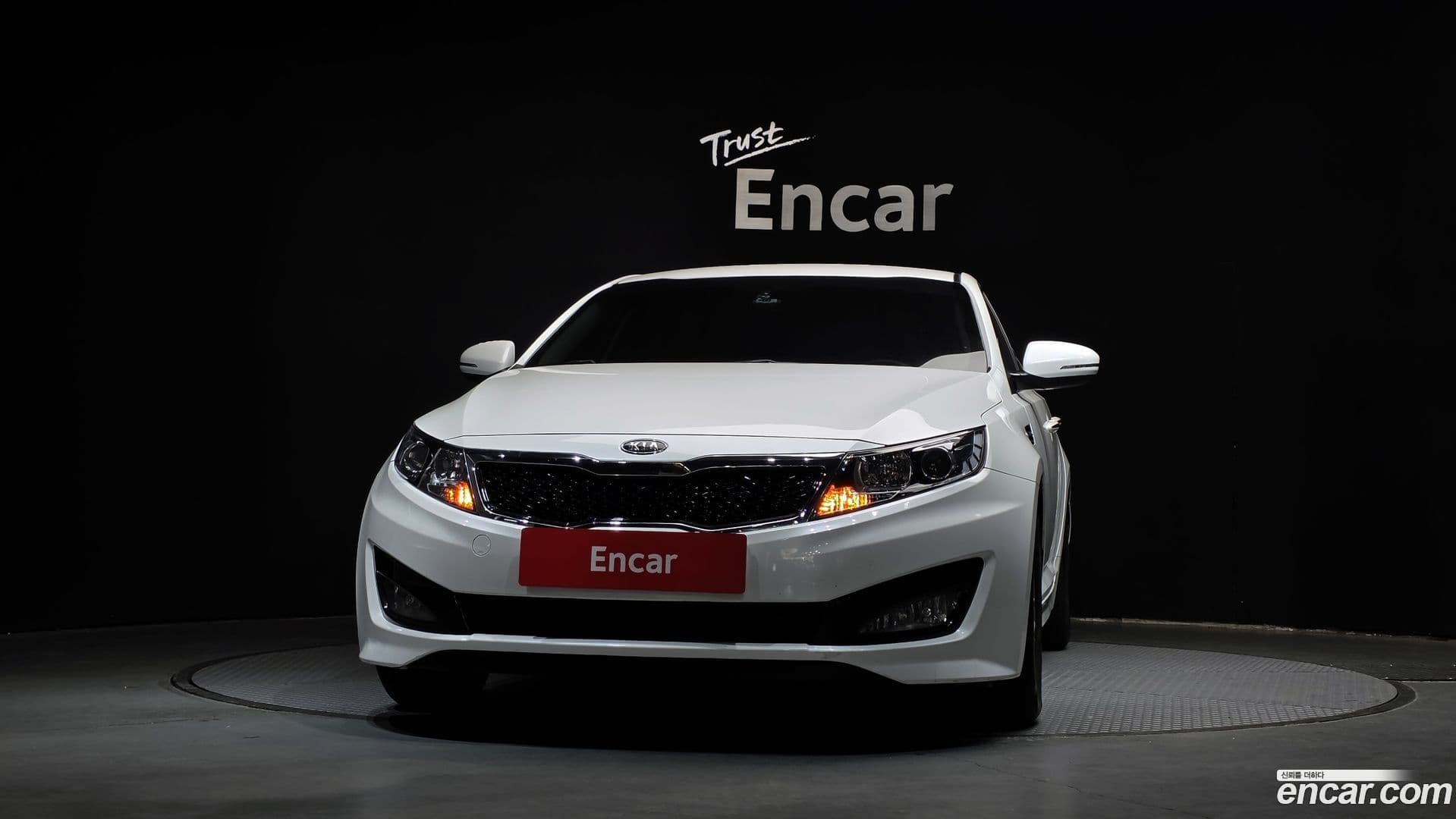 Main__Slider__Photo:K5 Kia 2012.0-2