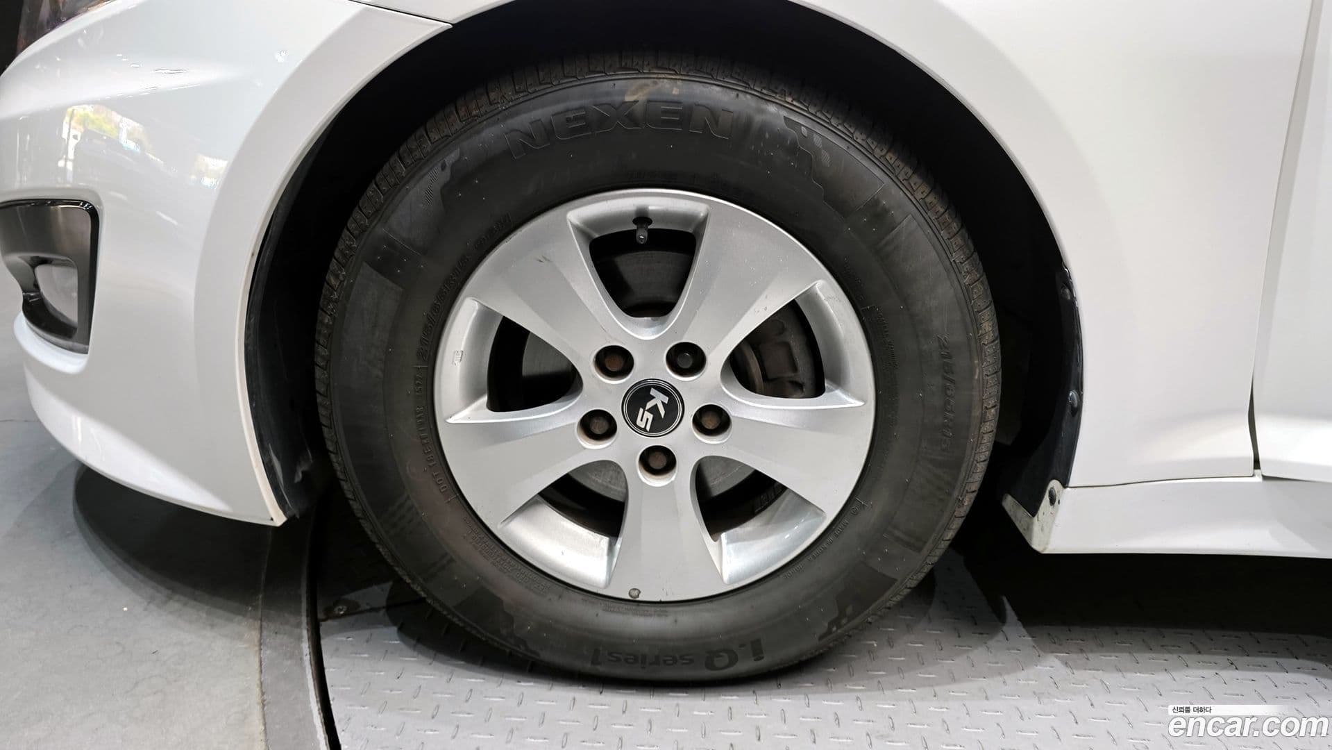 Main__Slider__Photo:K5 Kia 2012.0-4