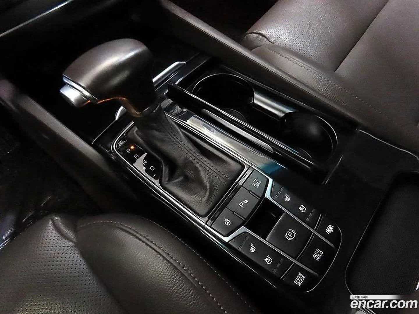 K7 Kia 2019.0-OPTION-016