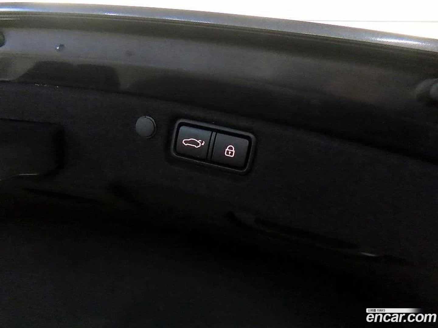 K7 Kia 2019.0-OPTION-021