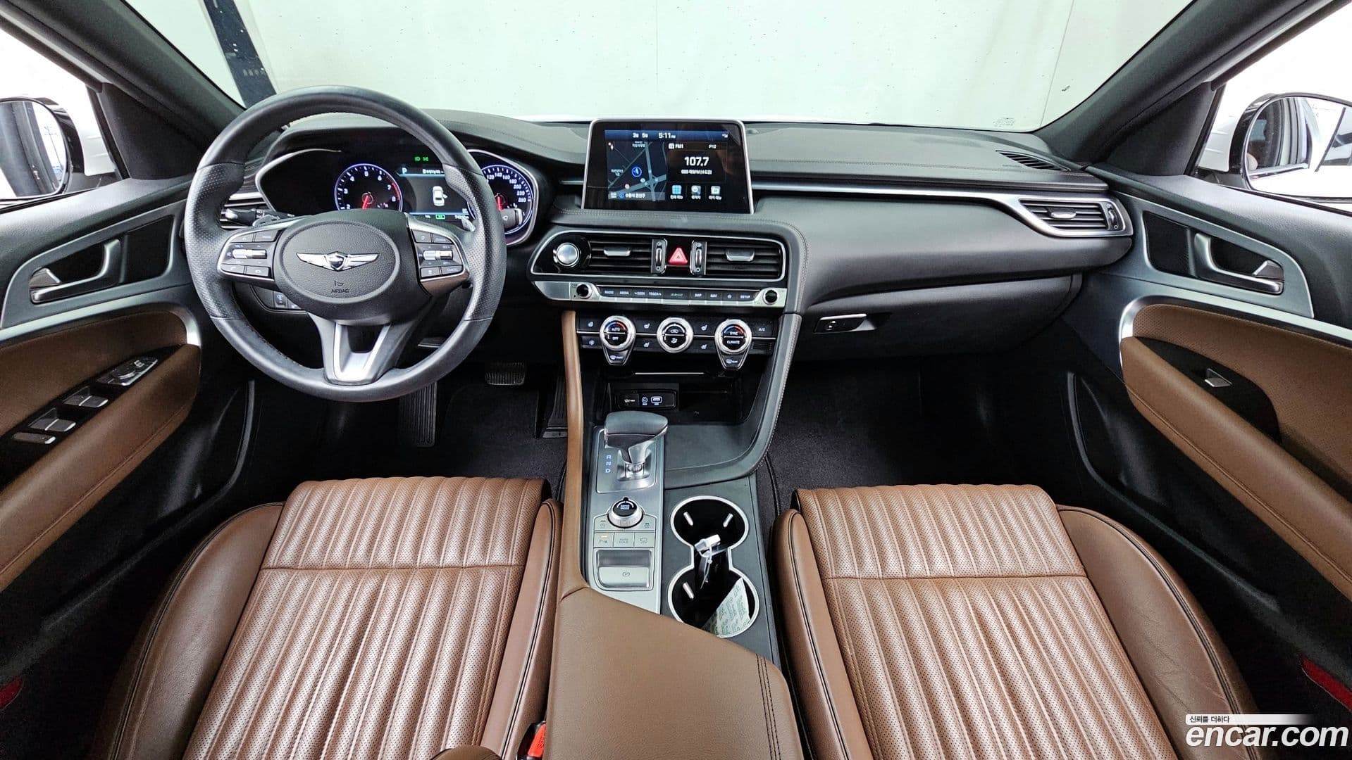 Main__Slider__Photo:G70 Genesis 2020.6-6