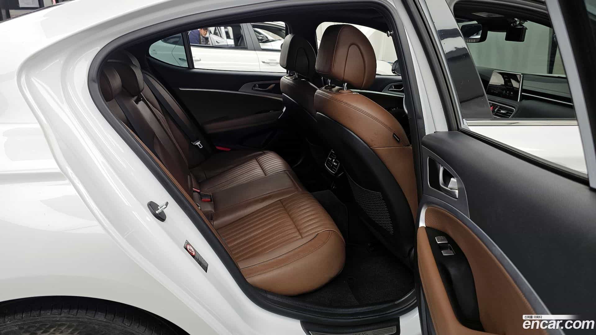 G70 Genesis 2020.6-OPTION-016