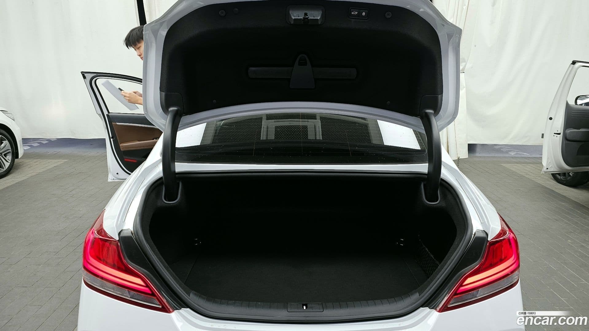 Main__Slider__Photo:G70 Genesis 2020.6-19