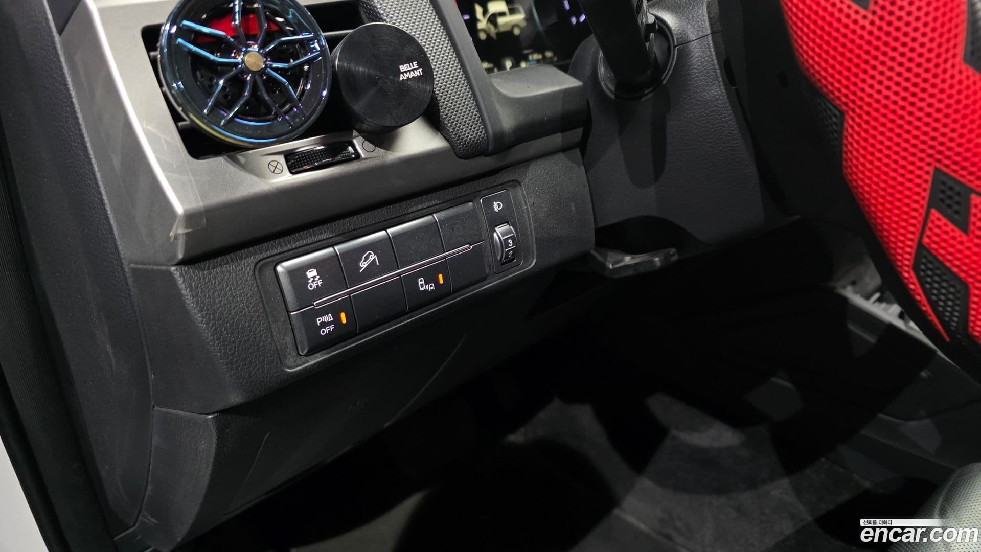 Main__Slider__Photo:Rexton KG_Mobility_Ssangyong 2018.8-15