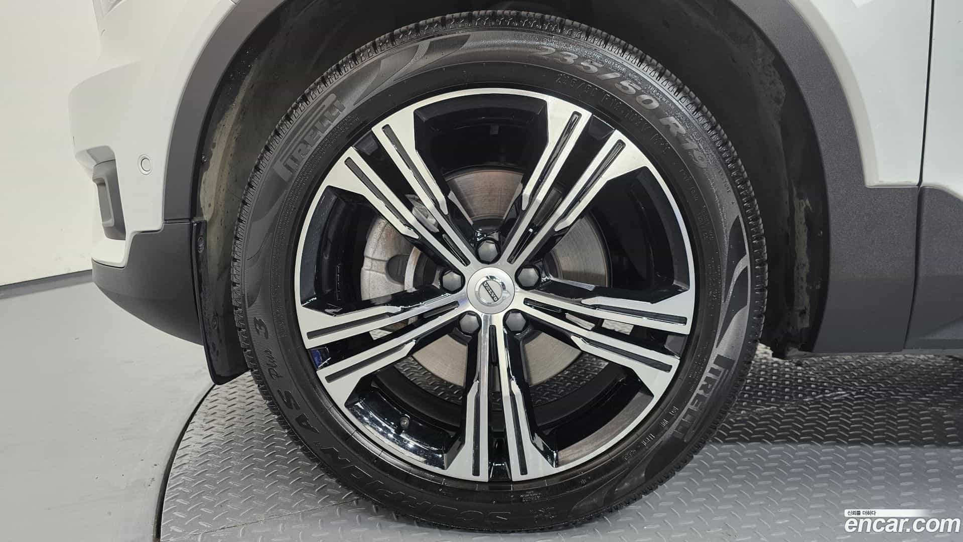 XC40 Volvo 2020.9-OUTER-005