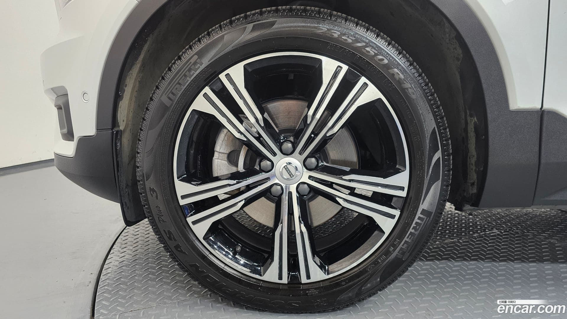 Main__Slider__Photo:XC40 Volvo 2020.9-4