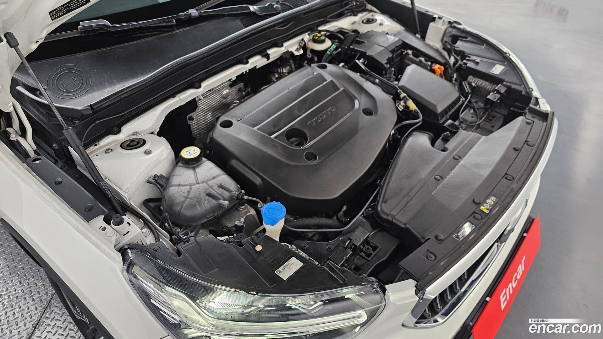 Main__Slider__Photo:XC40 Volvo 2020.9-5