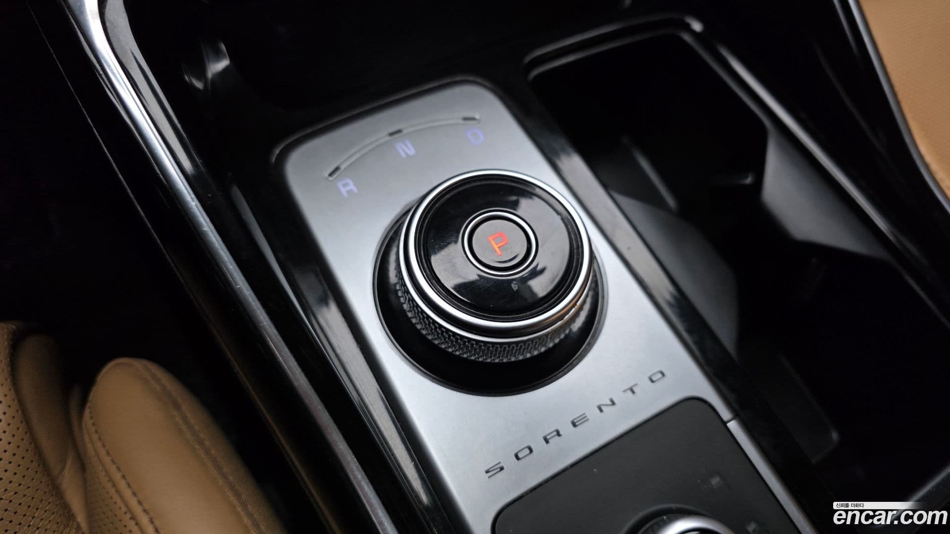 Main__Slider__Photo:Sorento Kia 2021.2-8