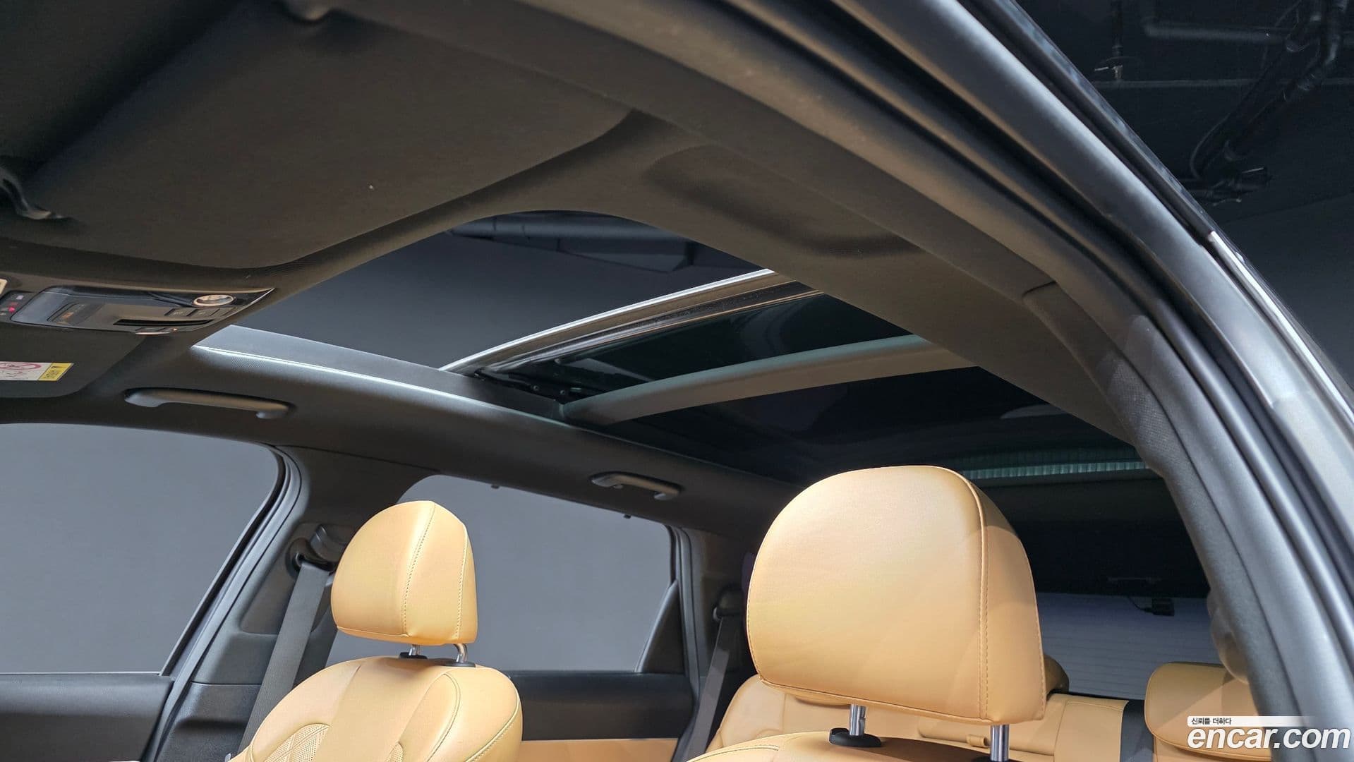 Main__Slider__Photo:Sorento Kia 2021.2-18