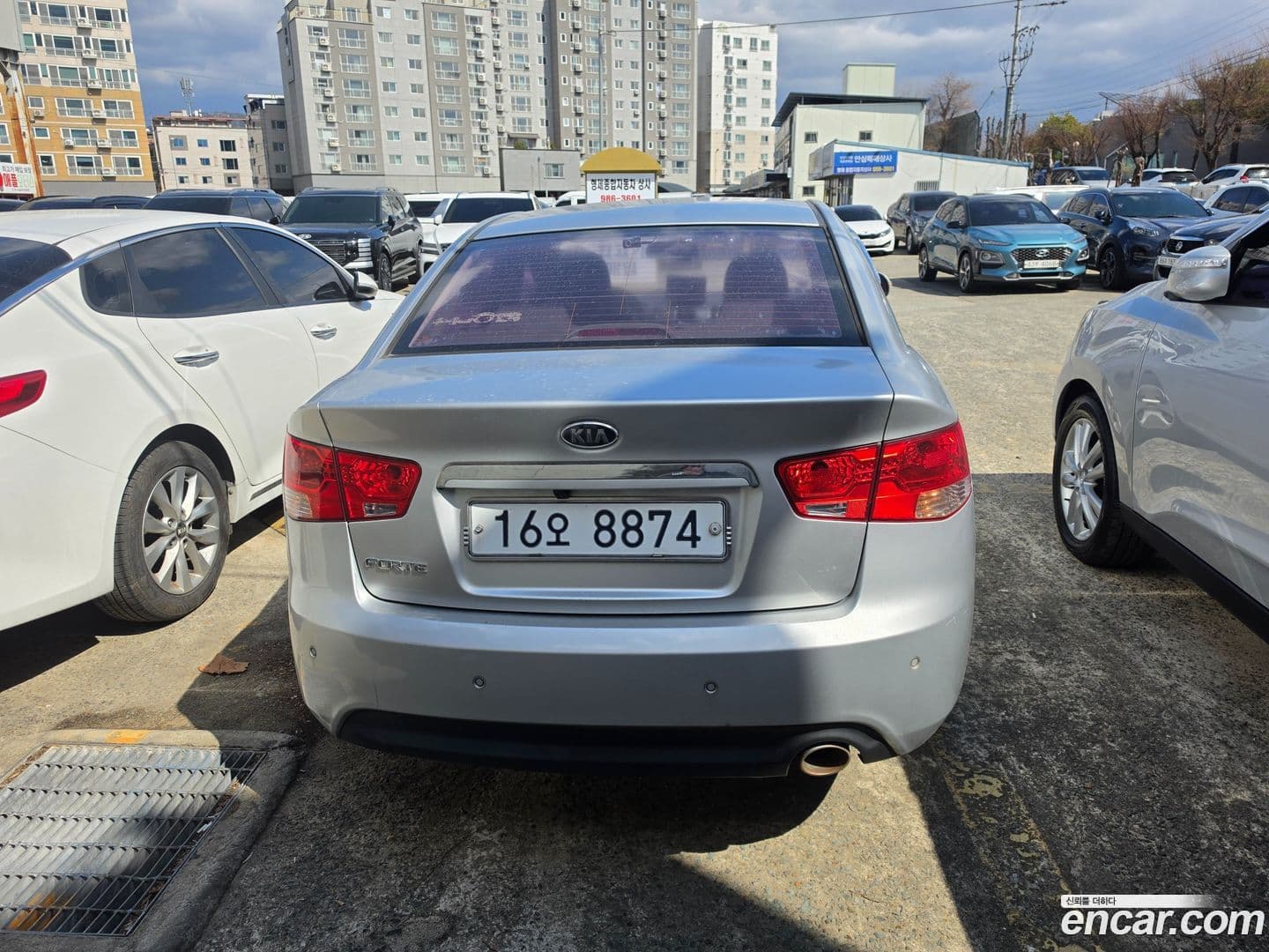 Main__Slider__Photo:Porte Kia 2010.3-1
