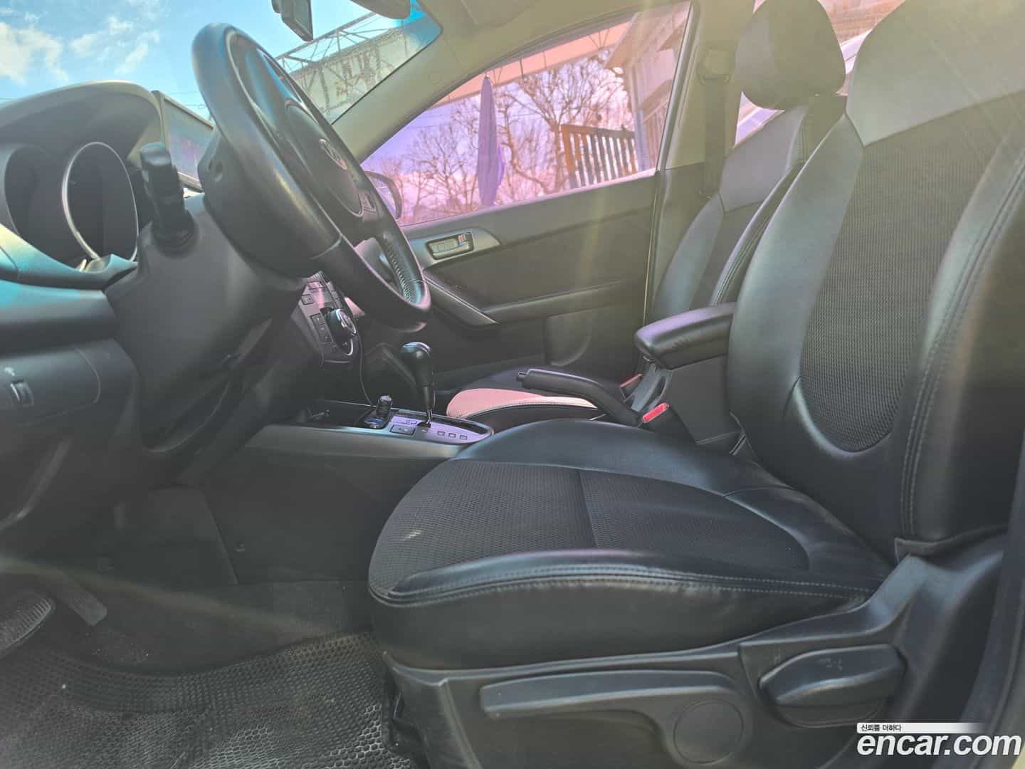 Porte Kia 2010.3-INNER-010