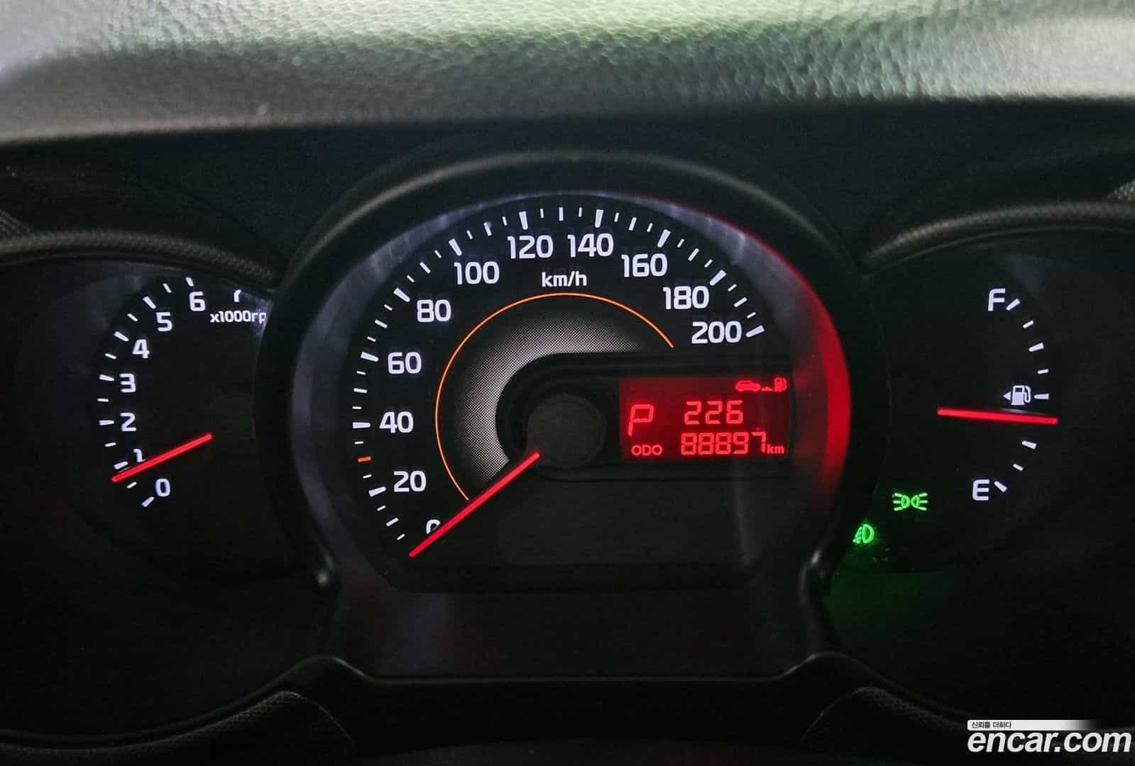 RAY Kia 2019.2-INNER-007