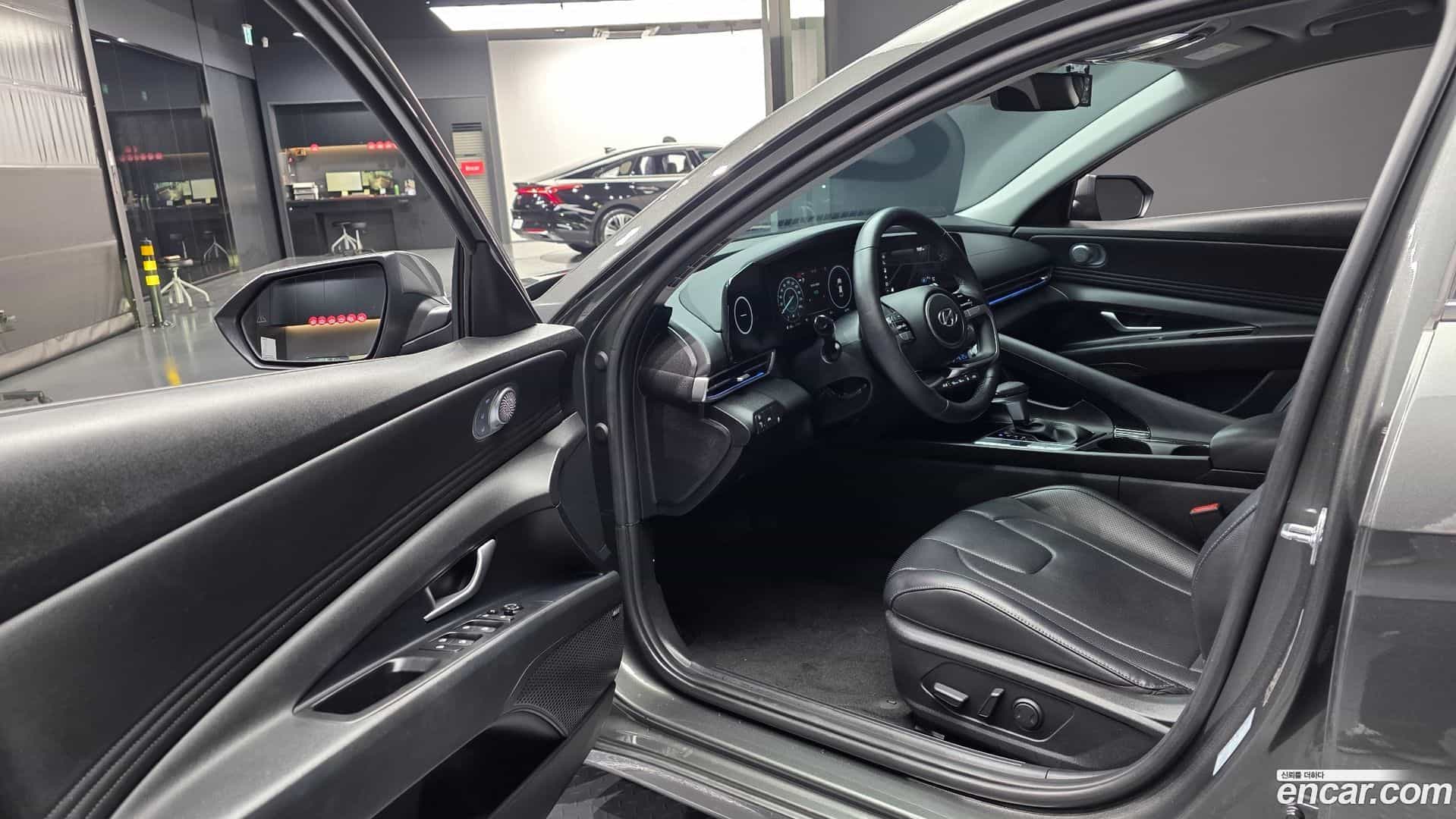 AVANTE Hyundai 2021.7-INNER-010