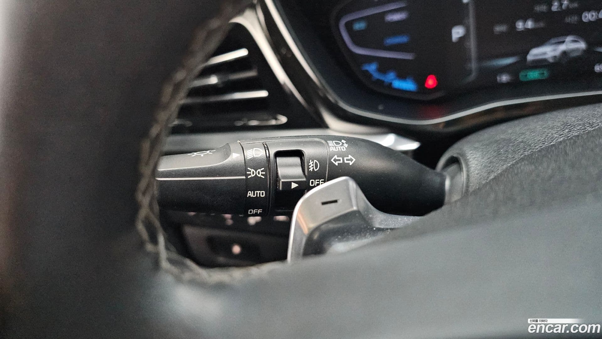 Main__Slider__Photo:Niro Kia 2020.1-17