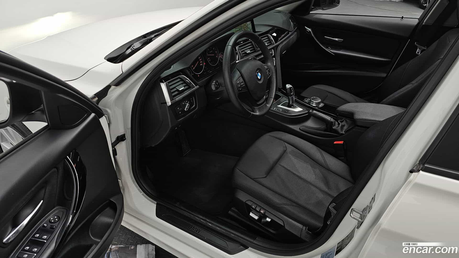 3-Series BMW 2017.4-OPTION-015