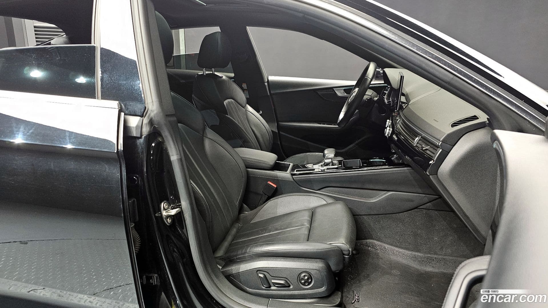 Main__Slider__Photo:A5 Audi 2022.4-9