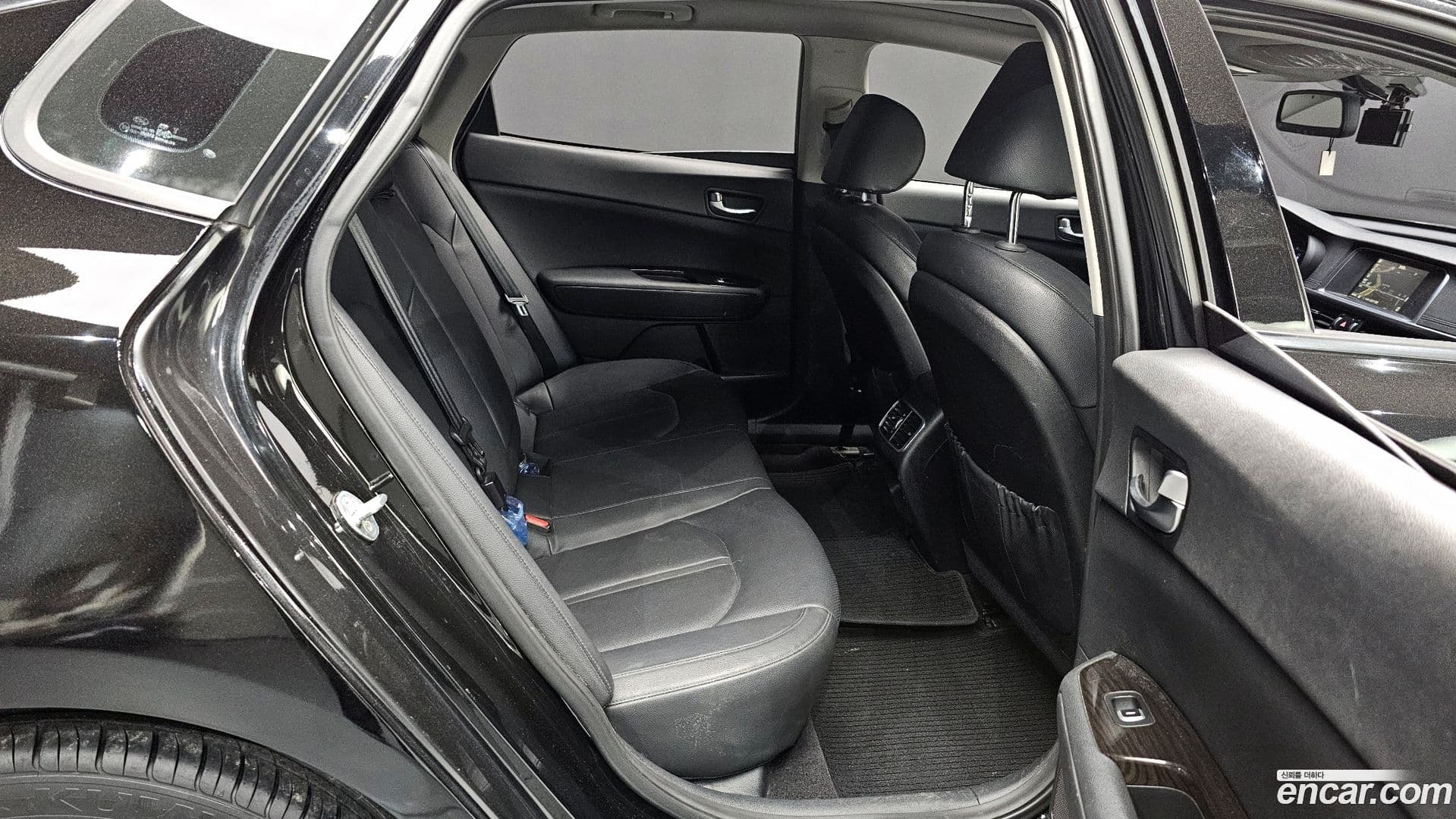 Main__Slider__Photo:K5 Kia 2016.10-11