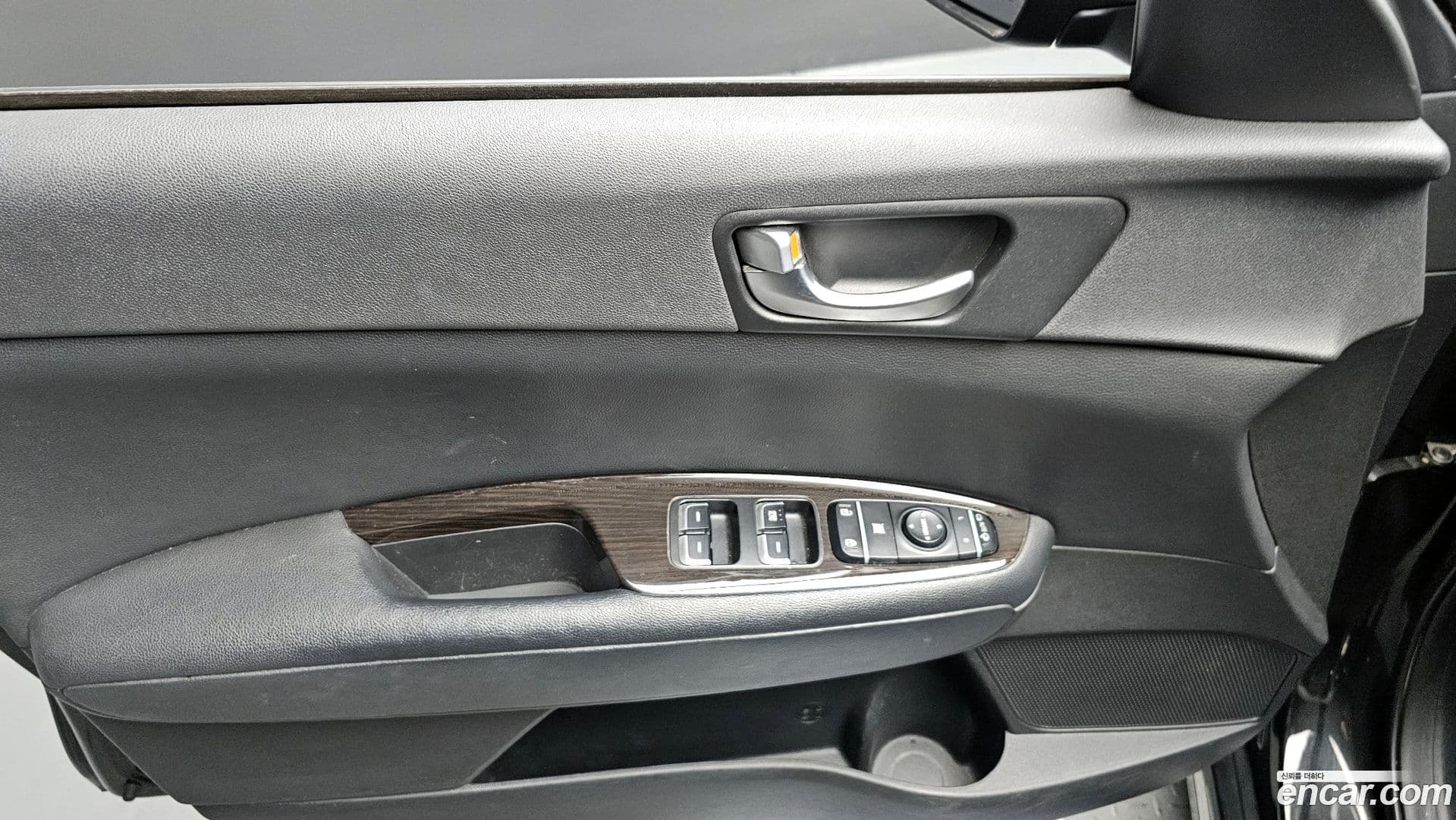 Main__Slider__Photo:K5 Kia 2016.10-16