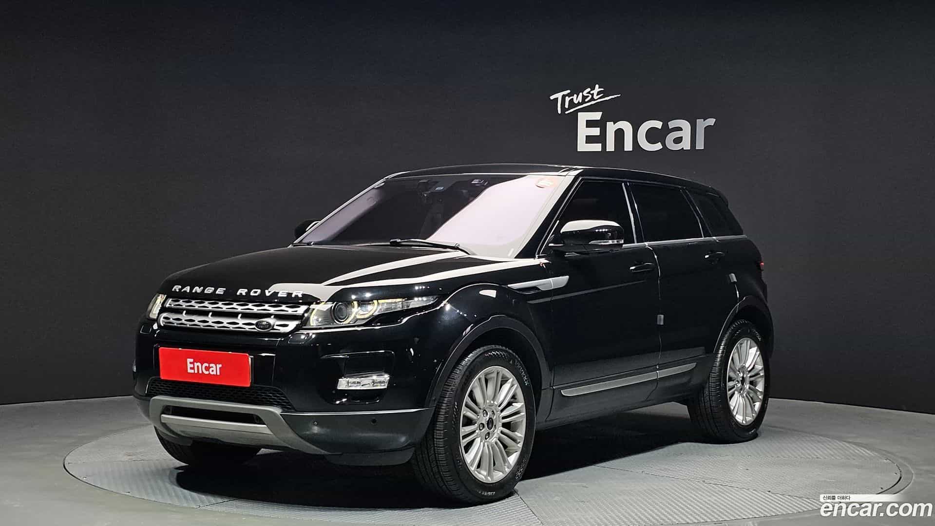 Range Rover Evoque Land Rover 2013.8-OUTER-001