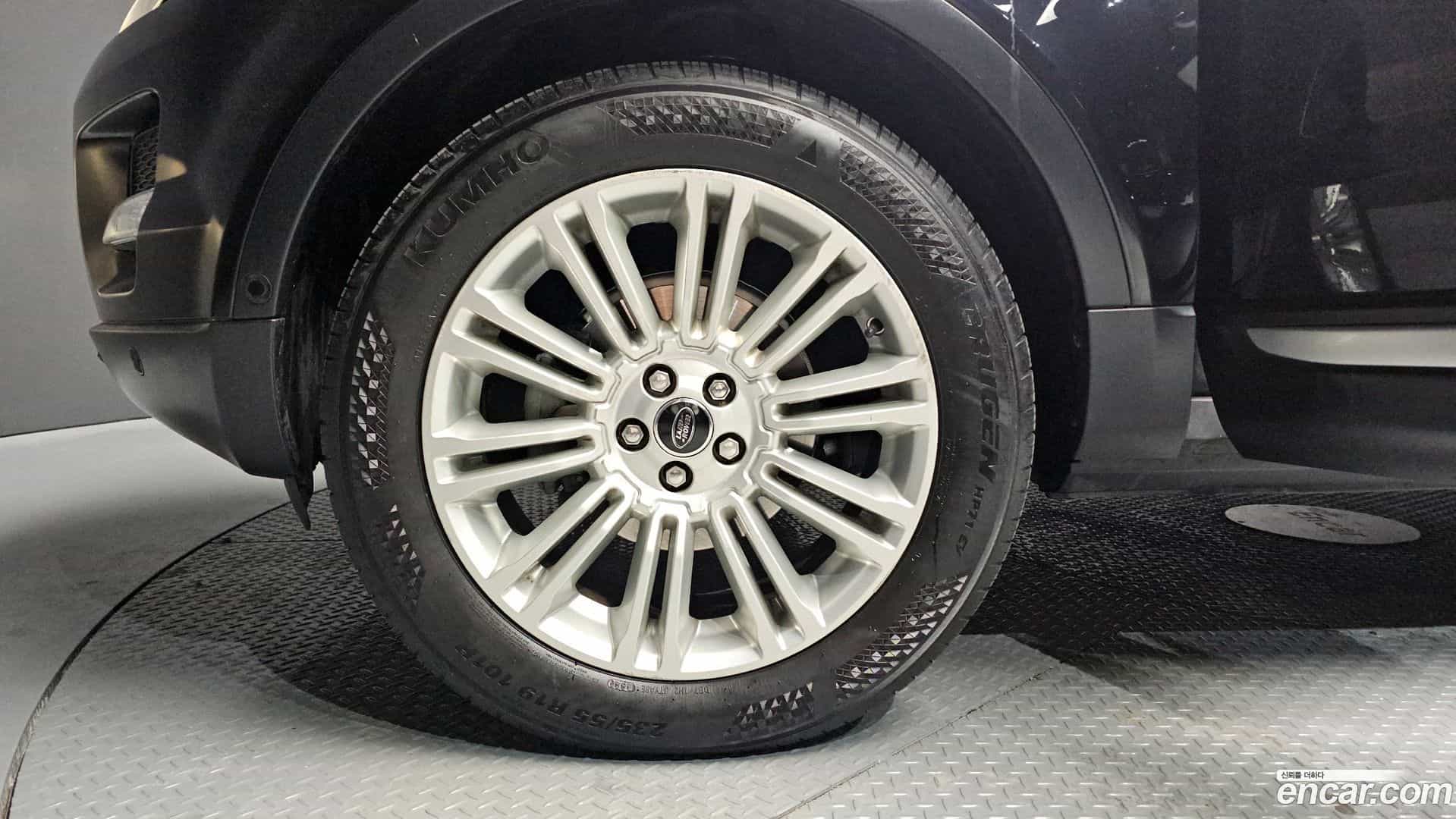 Range Rover Evoque Land Rover 2013.8-OUTER-005