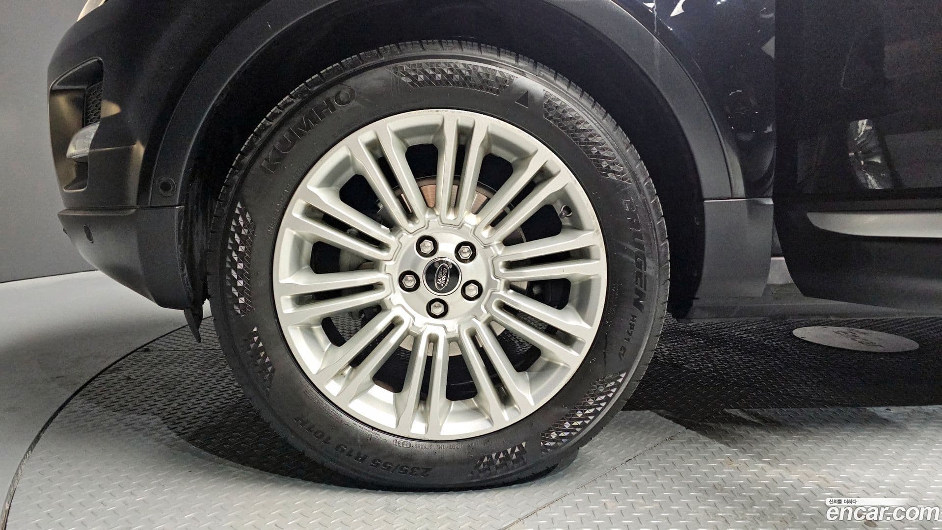 Main__Slider__Photo:Range Rover Evoque Land Rover 2013.8-4