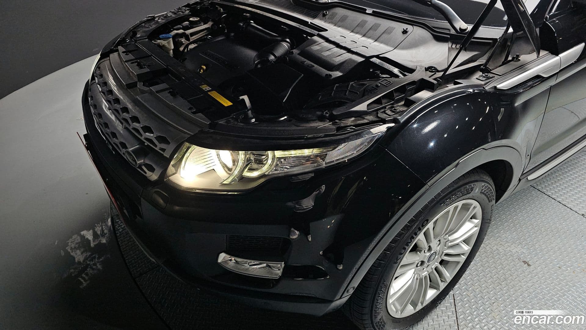 Main__Slider__Photo:Range Rover Evoque Land Rover 2013.8-5