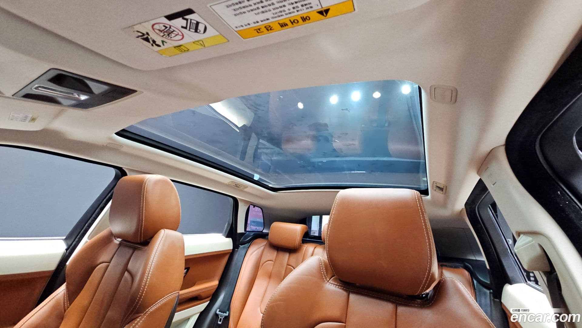 Main__Slider__Photo:Range Rover Evoque Land Rover 2013.8-18