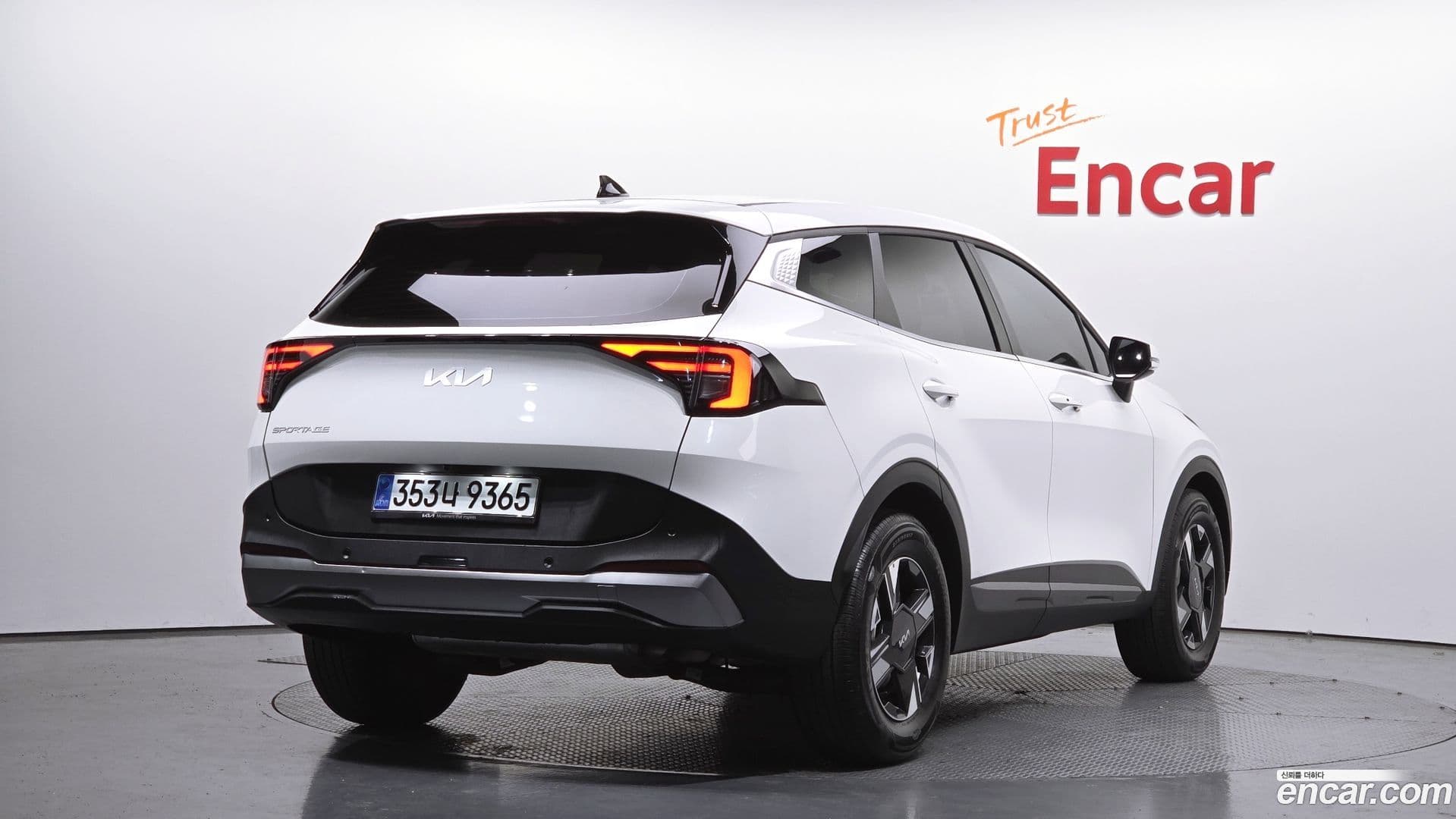 Main__Slider__Photo:Sportage Kia 2025.2-1