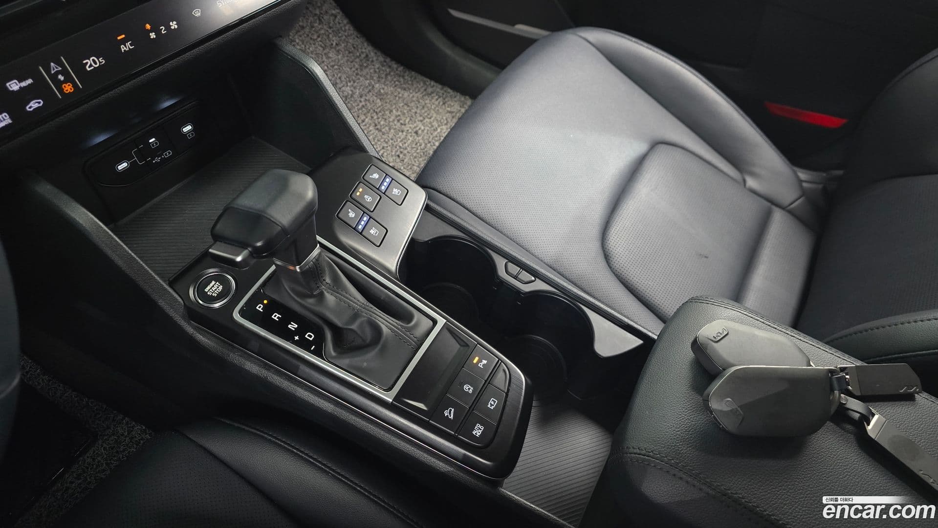 Main__Slider__Photo:Sportage Kia 2025.2-8