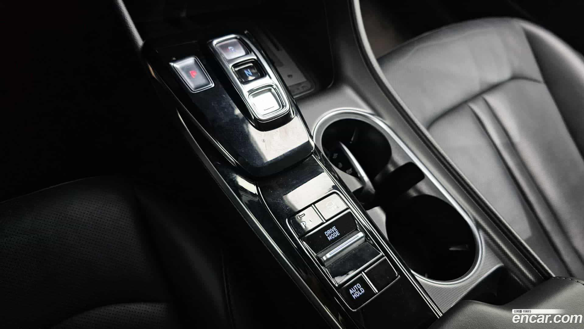 Sonata Hyundai 2020.2-INNER-009