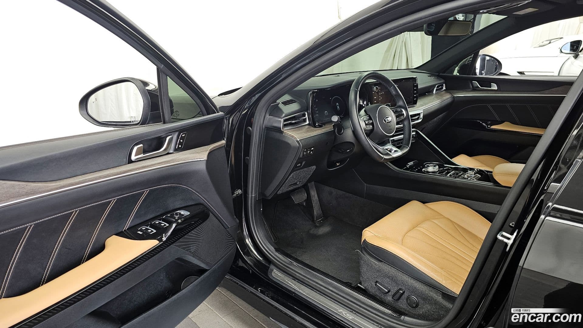 Main__Slider__Photo:K5 Kia 2021.0-9