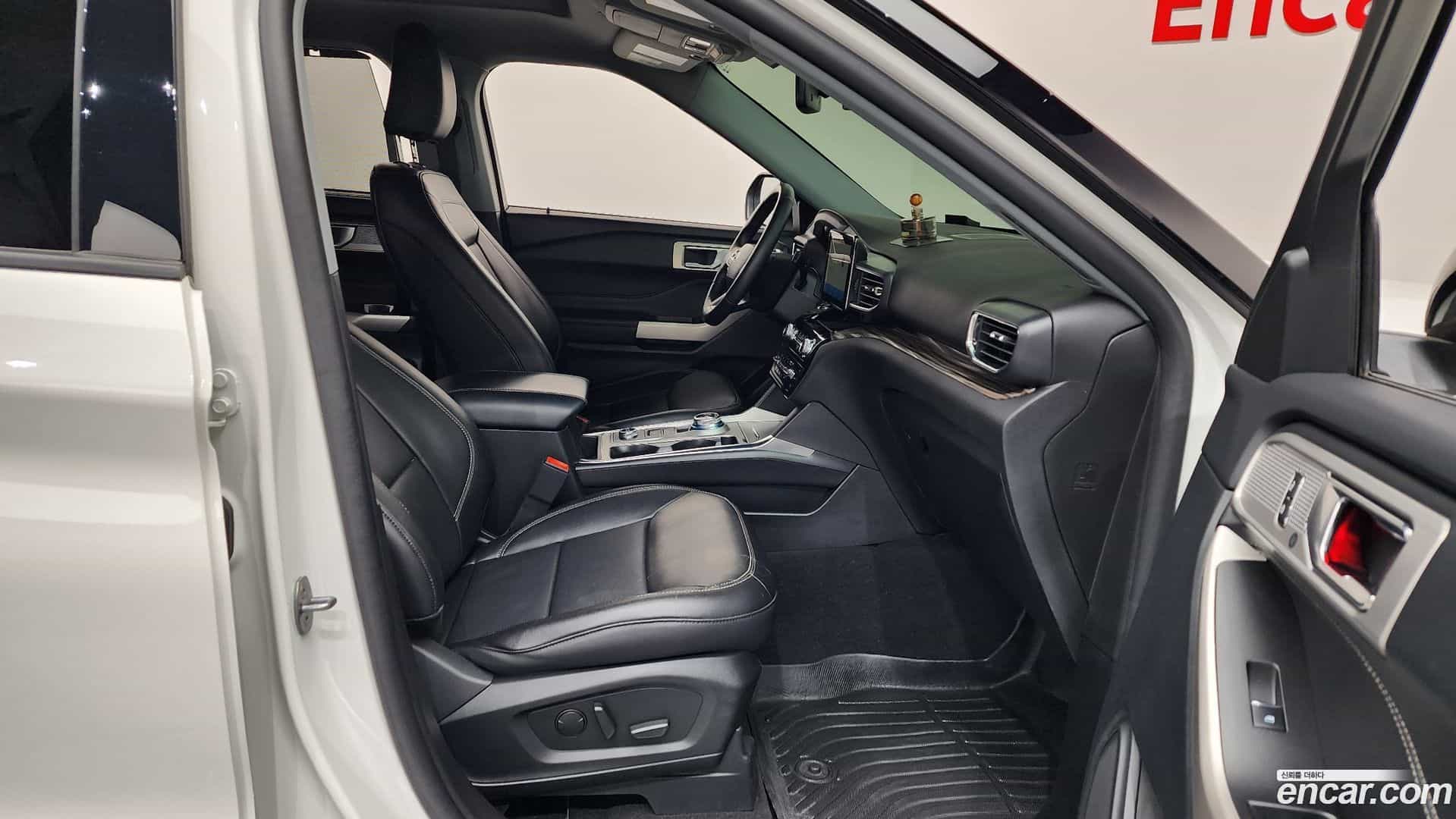 Explorer Ford 2023.10-OPTION-015