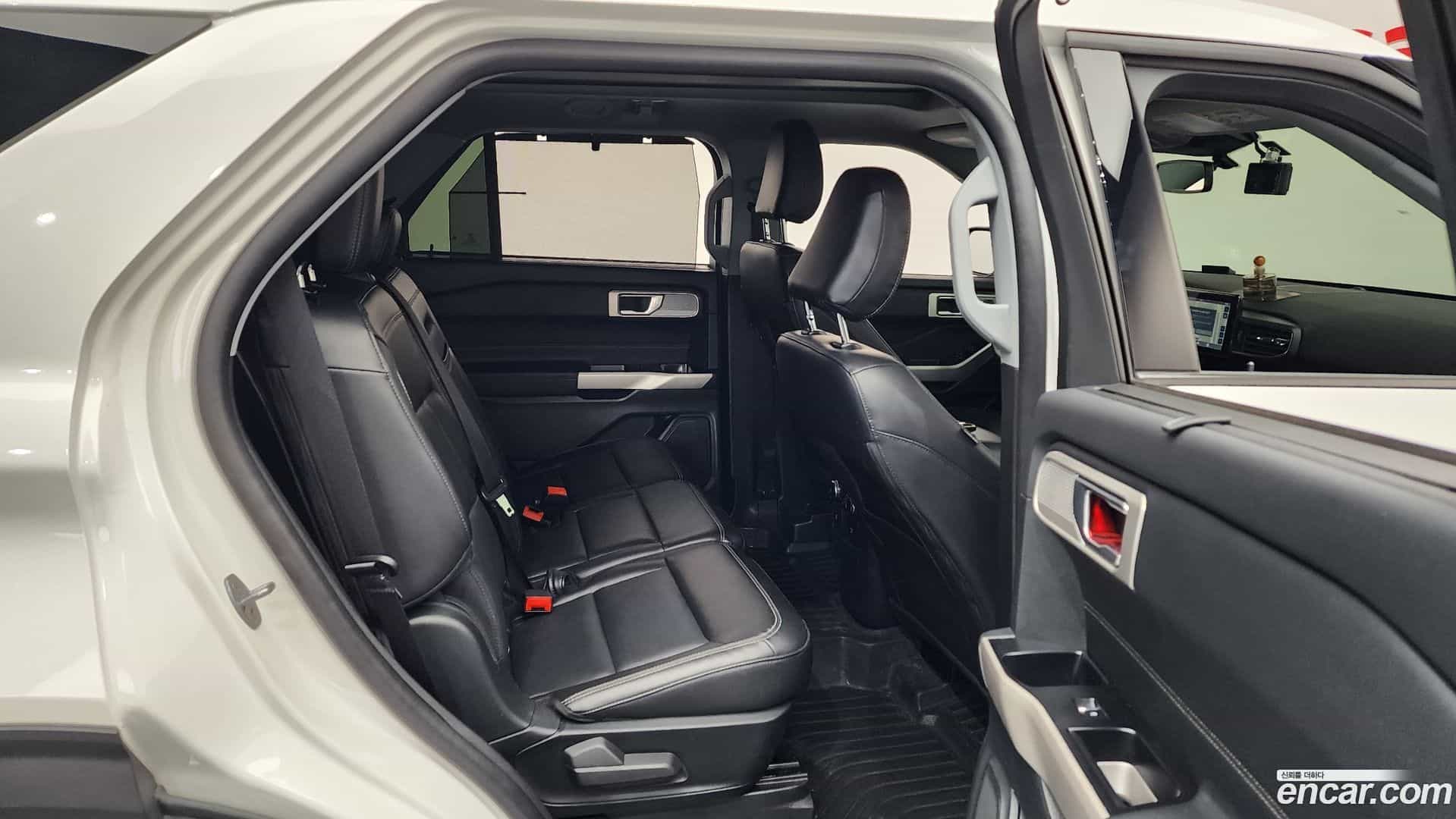 Explorer Ford 2023.10-OPTION-016