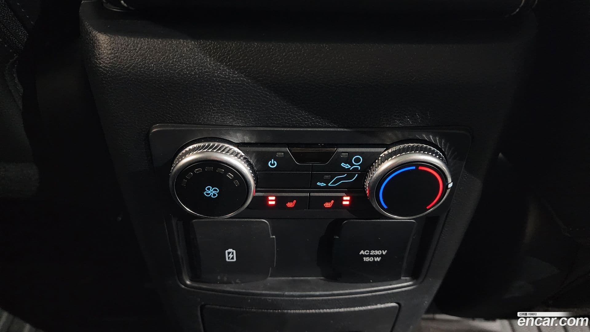 Main__Slider__Photo:Explorer Ford 2023.10-18