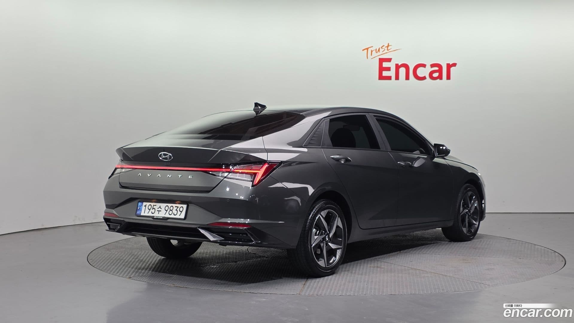 Main__Slider__Photo:AVANTE Hyundai 2023.0-1