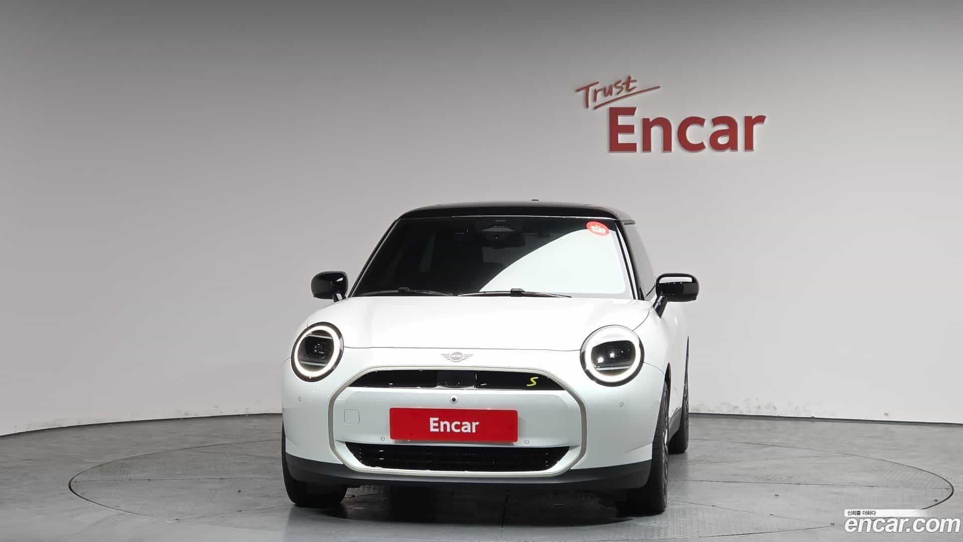 Cooper Mini 2024.11-OUTER-003