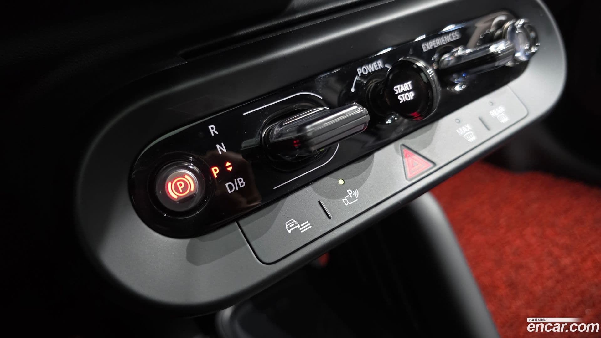 Main__Slider__Photo:Cooper Mini 2024.11-8